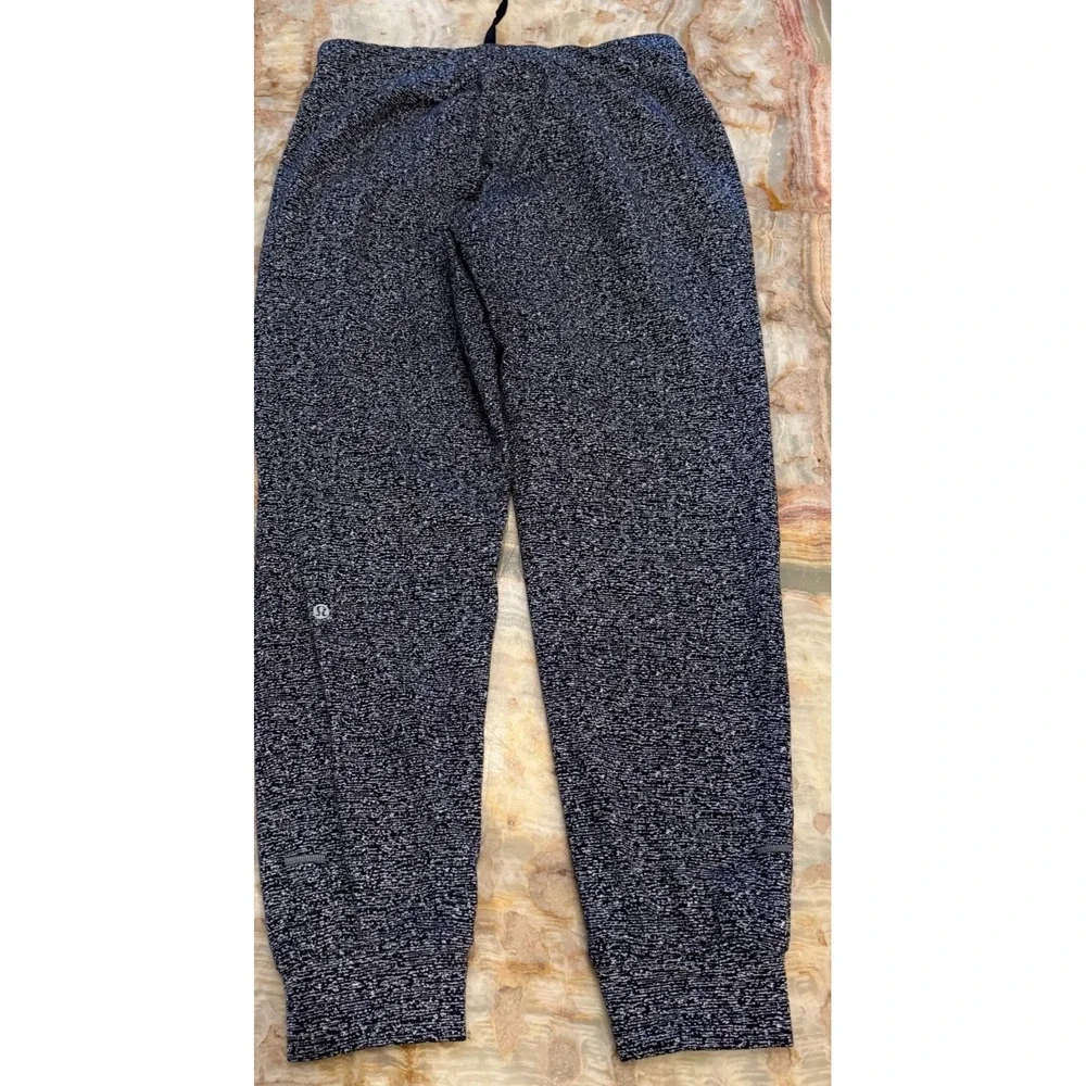 Lululemon Mens Ready To Rulu Jogger Pants Black White High-Performance Stretch 8